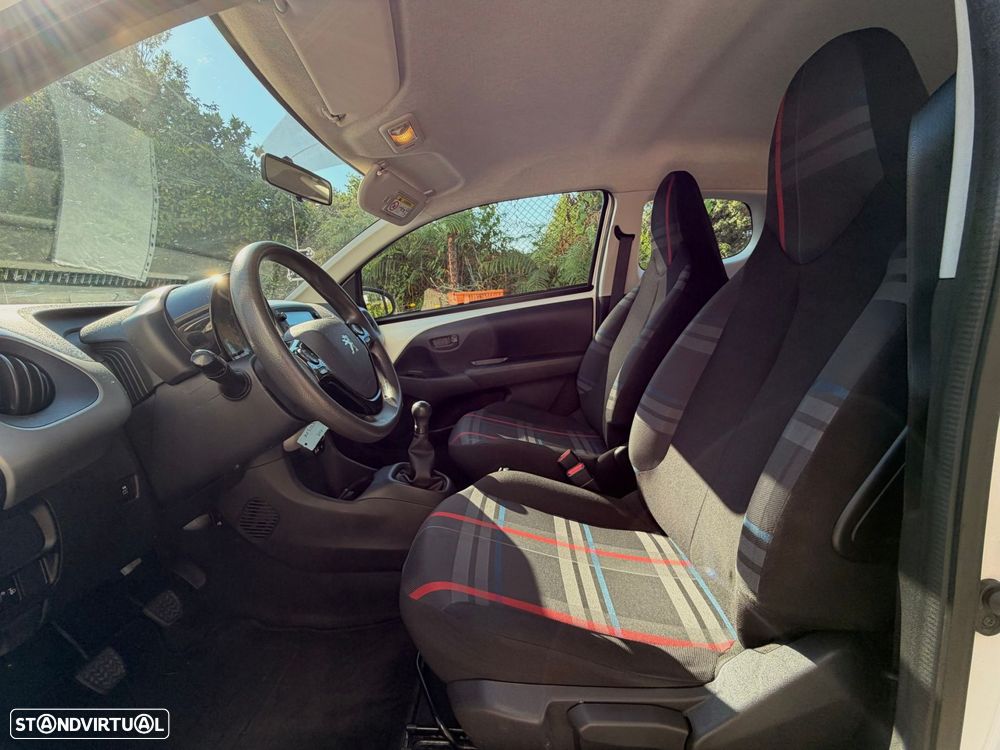 Peugeot 108 - 13