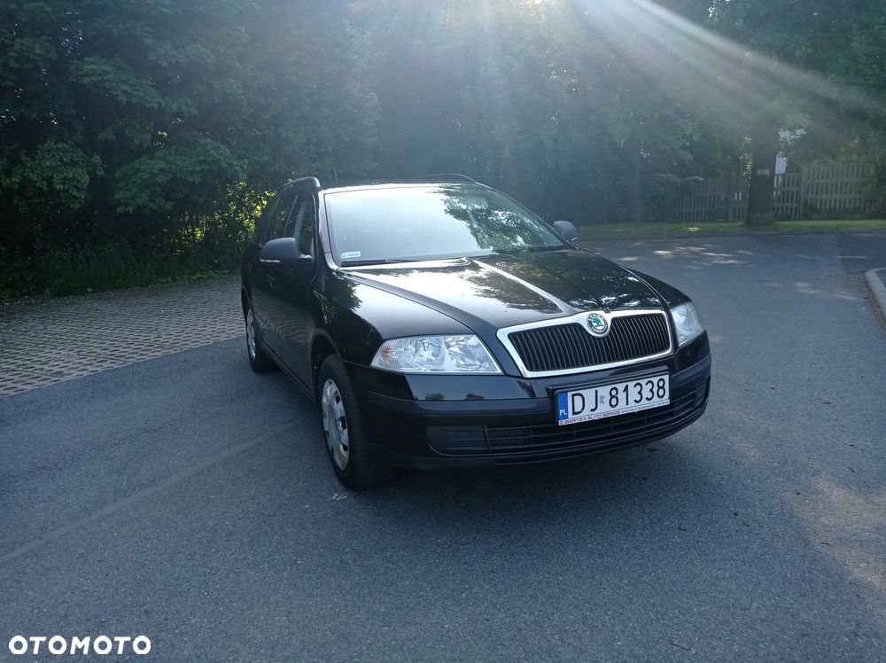 Skoda Octavia 1.6 Tour - 2