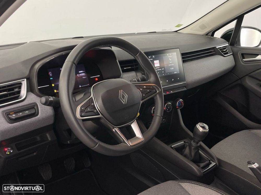 Renault Clio 1.0 TCe Evolution Bi-Fuel — fotografia 16