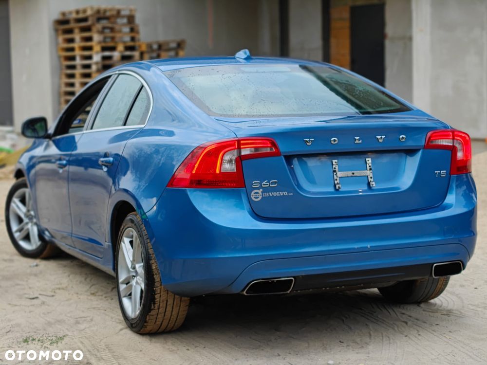 Volvo S60 2.5 T5 - 1