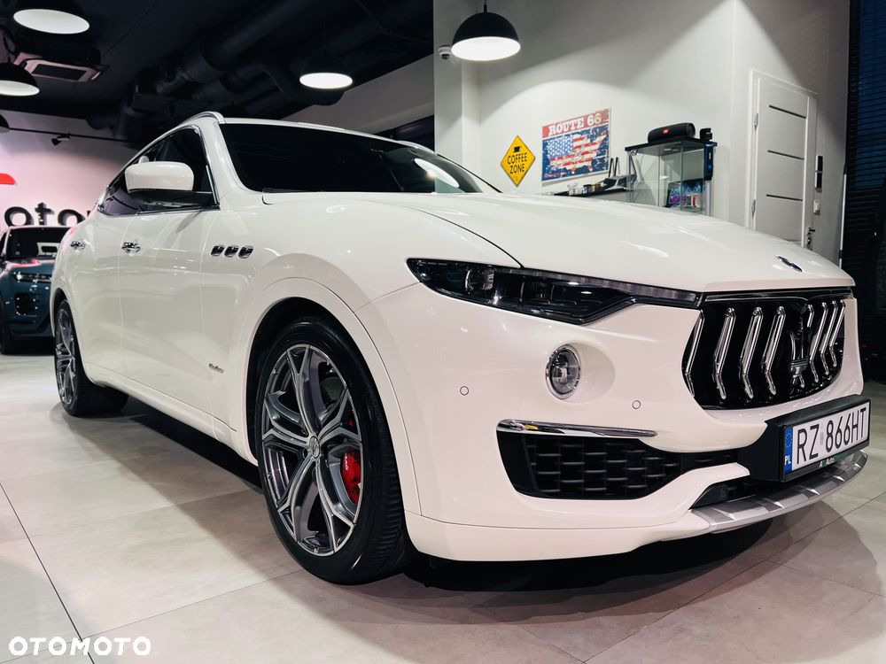 Maserati Levante S Granlusso - 2