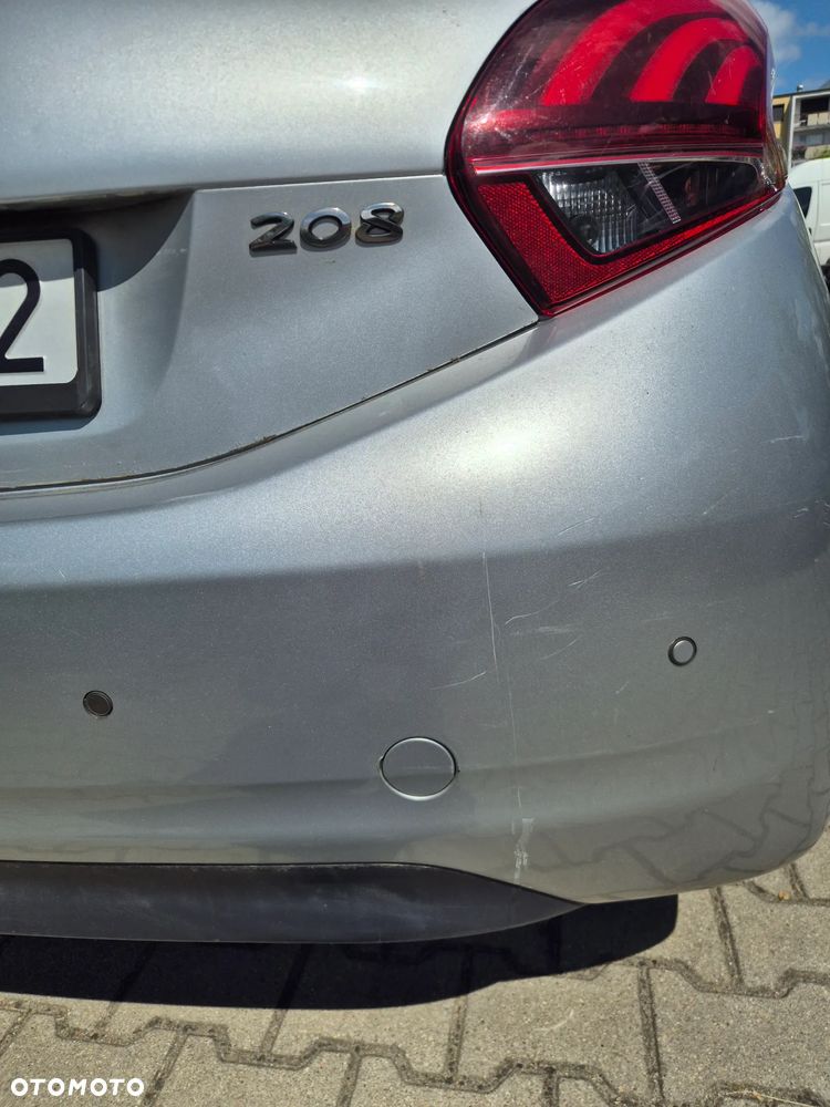 Peugeot 208 1.2 PureTech Style - 12