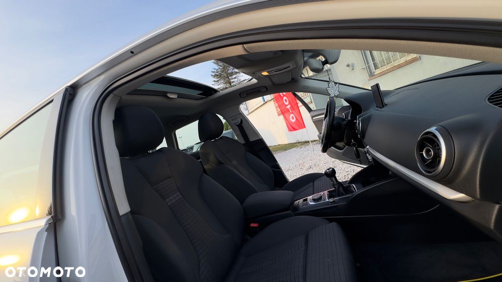 Audi A3 Sportback 2.0 TDI (clean diesel) S line Sportpaket - 35