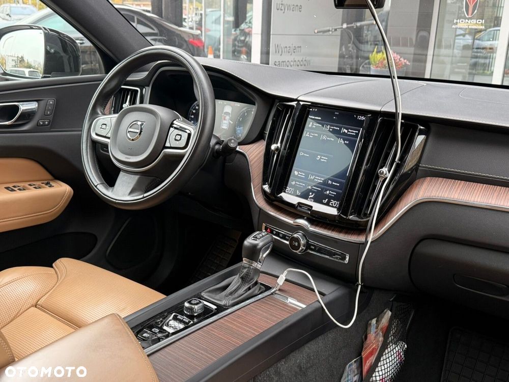 Volvo XC 60 T5 AWD Inscription - 23