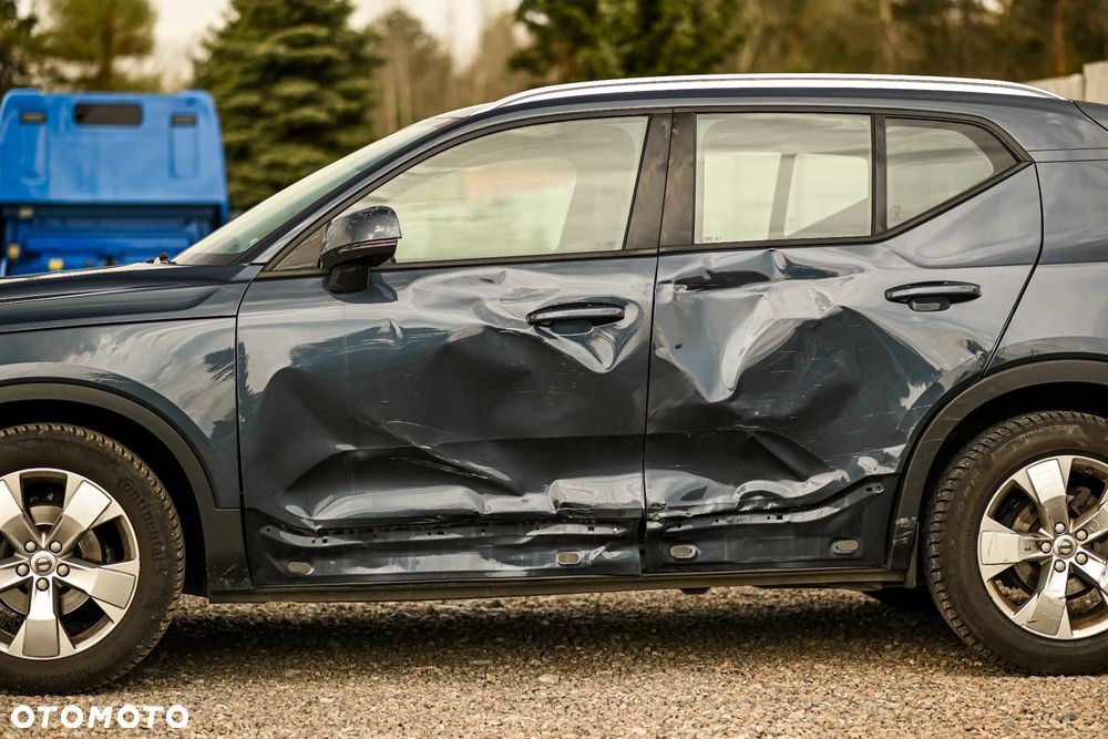 Volvo XC 40 T2 Core - 16