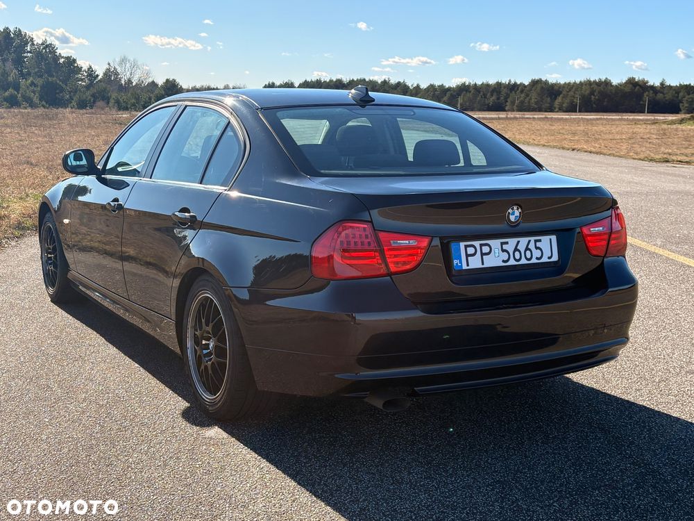 BMW Seria 3 - 25