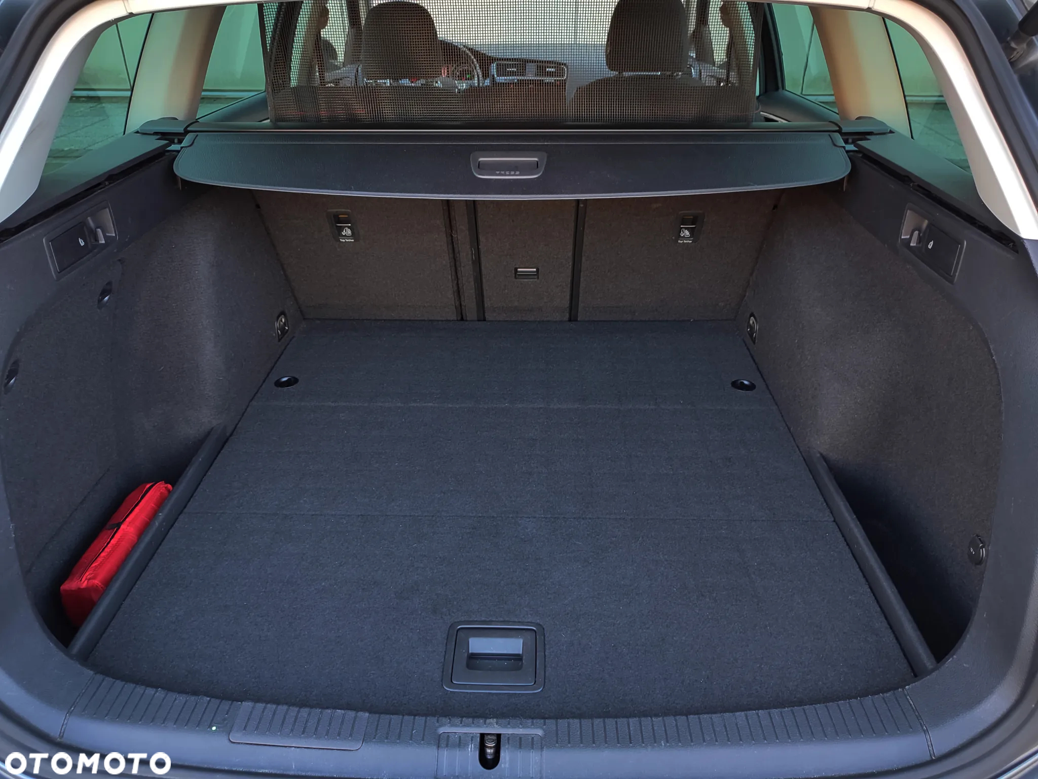 Volkswagen Golf Variant 1.5 TSI ACT DSG Sound - 28