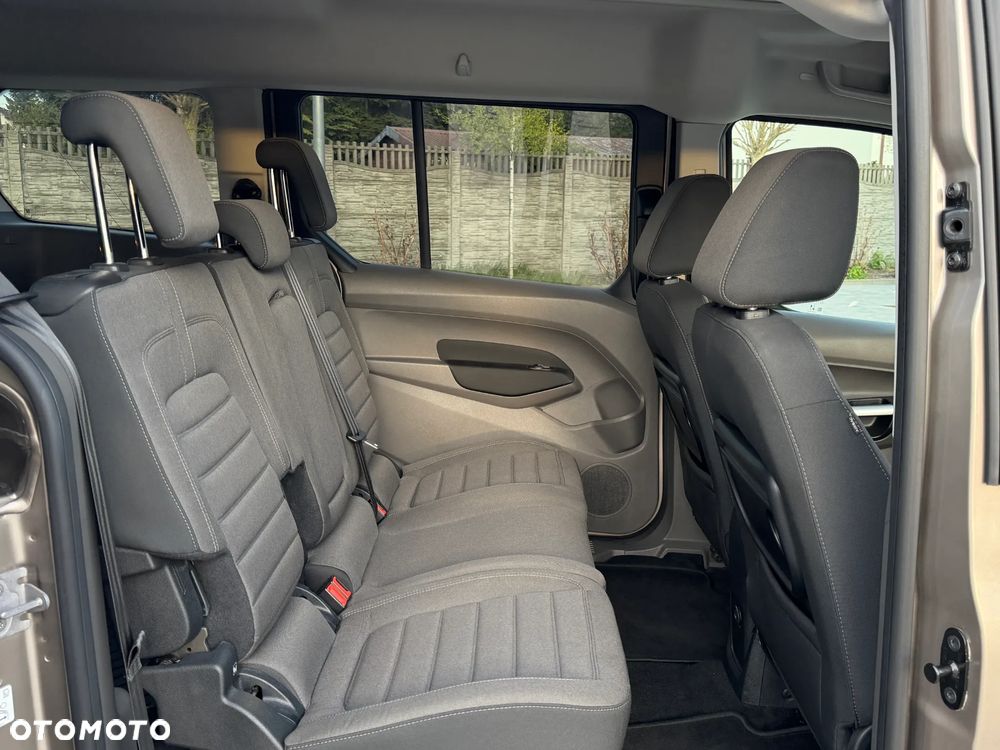 Ford Tourneo Connect 1.5 EcoBlue Titanium - 16