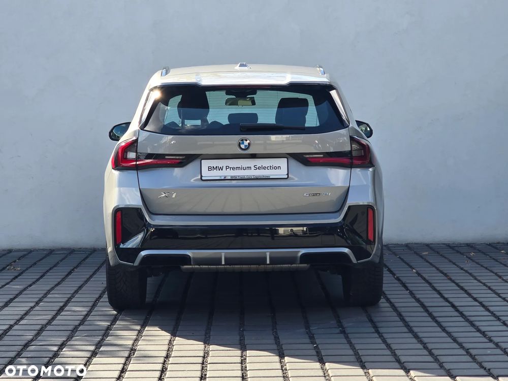 BMW X1 sDrive18i M Sportpaket - 5