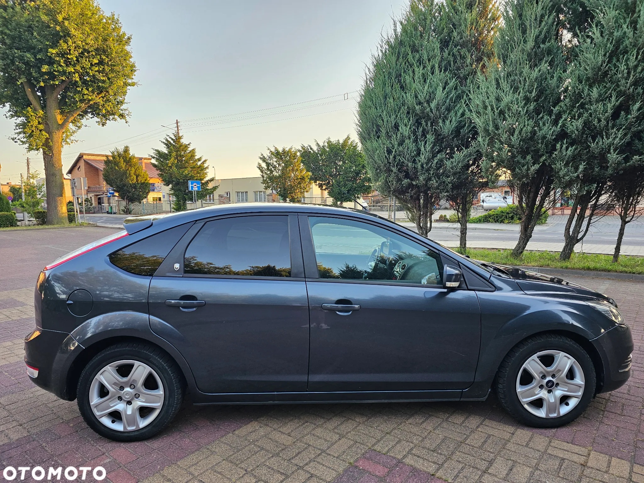 Ford Focus 1.8 TDCi Ghia - 6