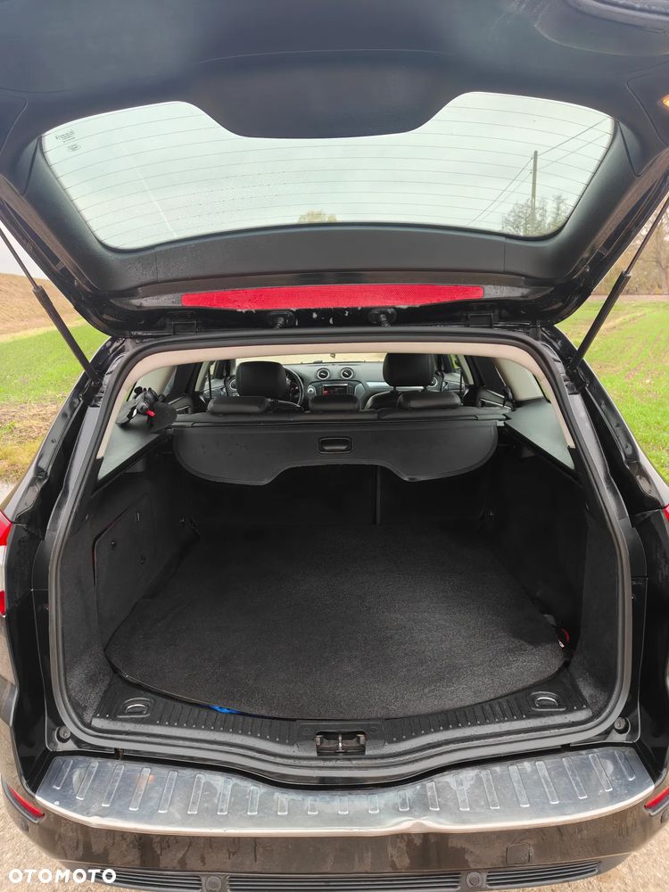 Ford Mondeo 2.0 TDCi Titanium - 10
