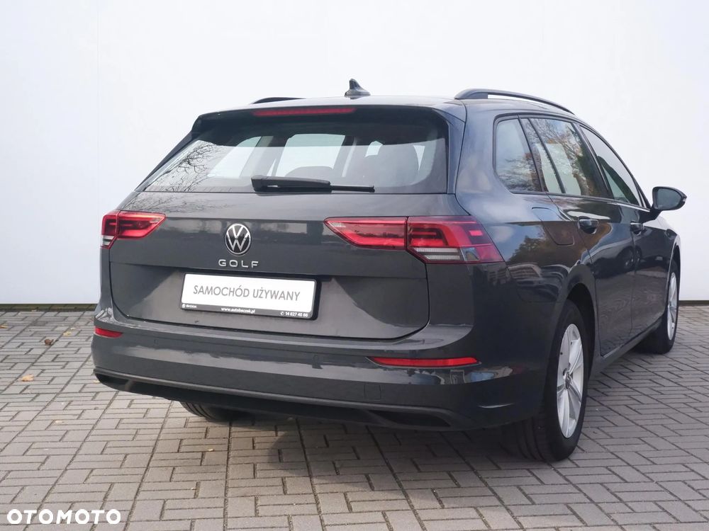 Volkswagen Golf VIII 1.5 TSI EVO Life - 6