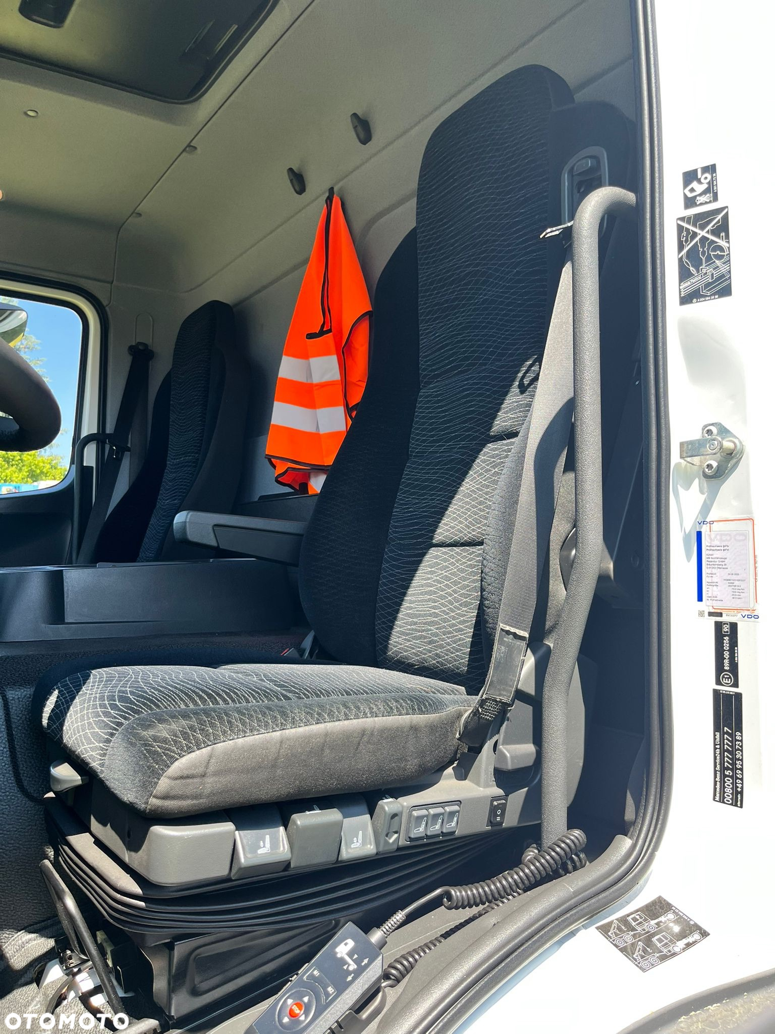 Mercedes-Benz ATEGO 1224L | KONTENER 8.05 m | 20 Palet | - 12