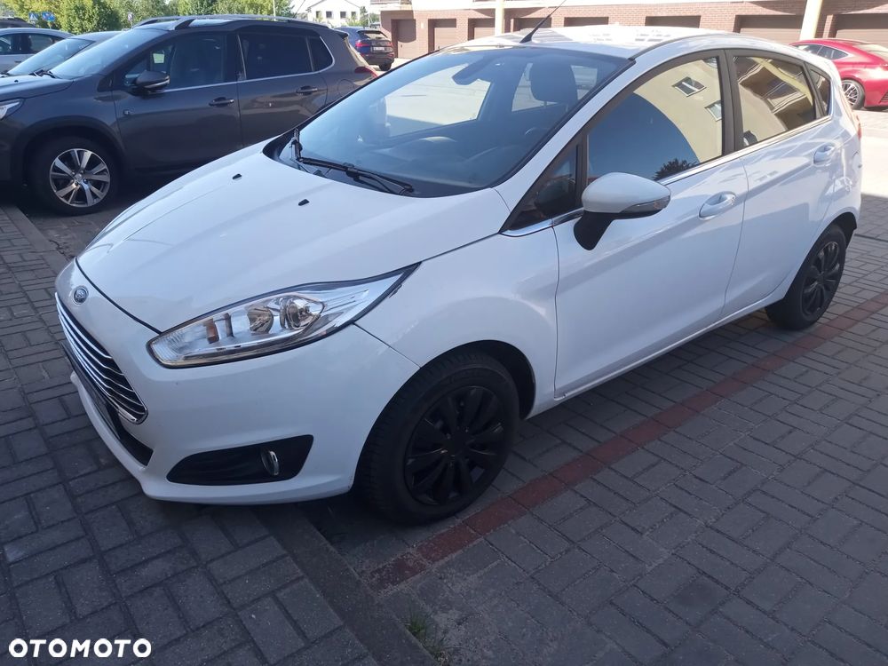 Ford Fiesta 1.0 EcoBoost S&S TITANIUM - 1