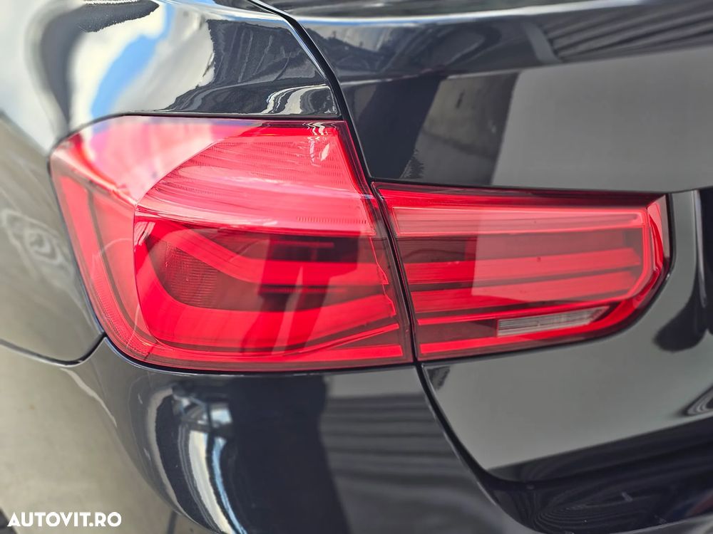 BMW Seria 3 330e iPerformance Luxury Line - 15