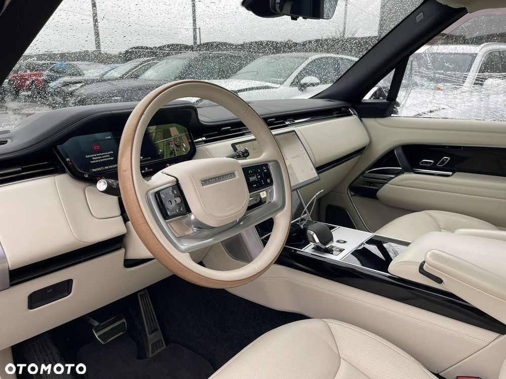 Land Rover Range Rover P530 Autobiography - 11