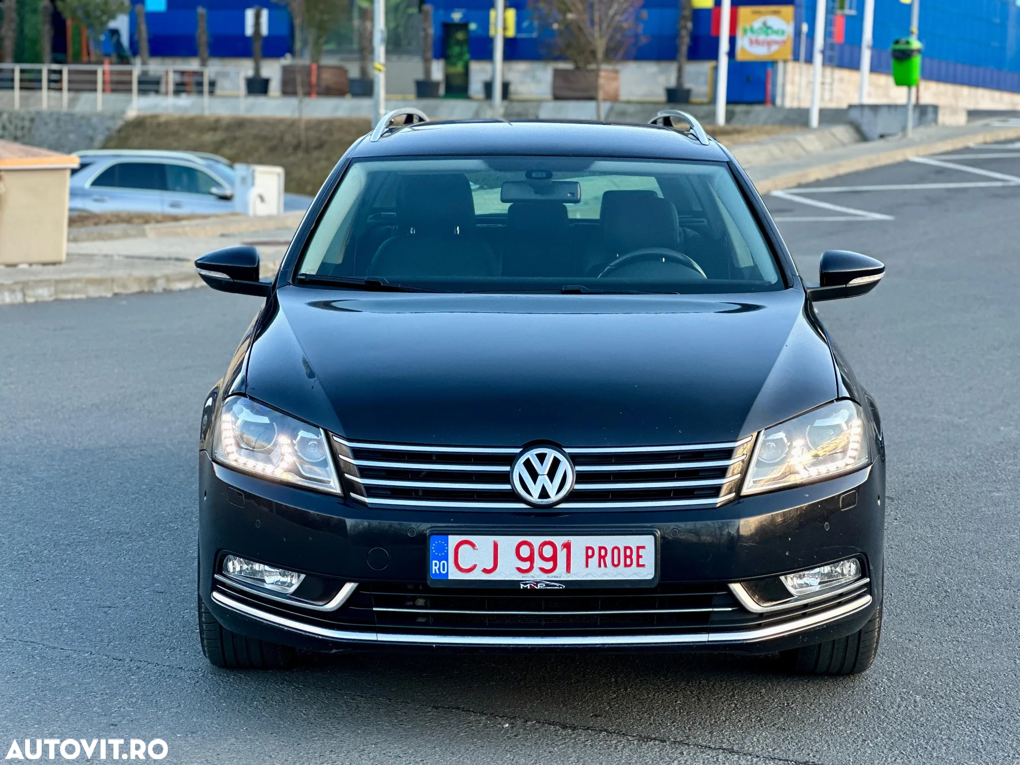 Volkswagen Passat Variant 2.0 TDI 4Motion BlueMotion Technology Highline DSG - 9