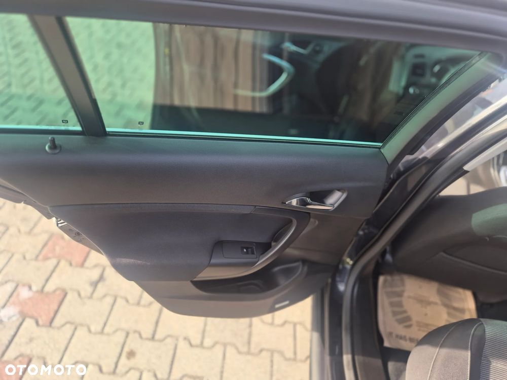 Opel Insignia 2.0 CDTI Sport - 18