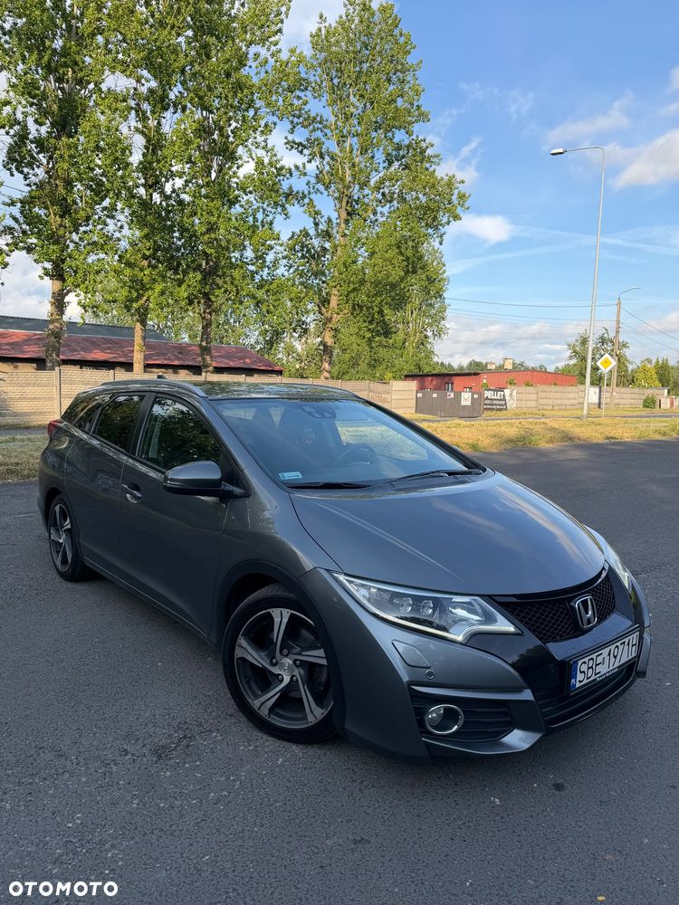 Honda Civic 1.8 Lifestyle (ADAS / Connect+) - 1