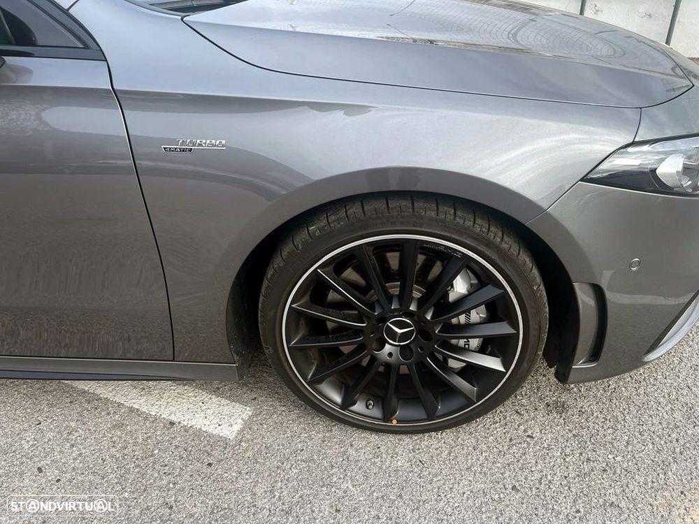Mercedes-Benz A 35 AMG 4Matic - 4