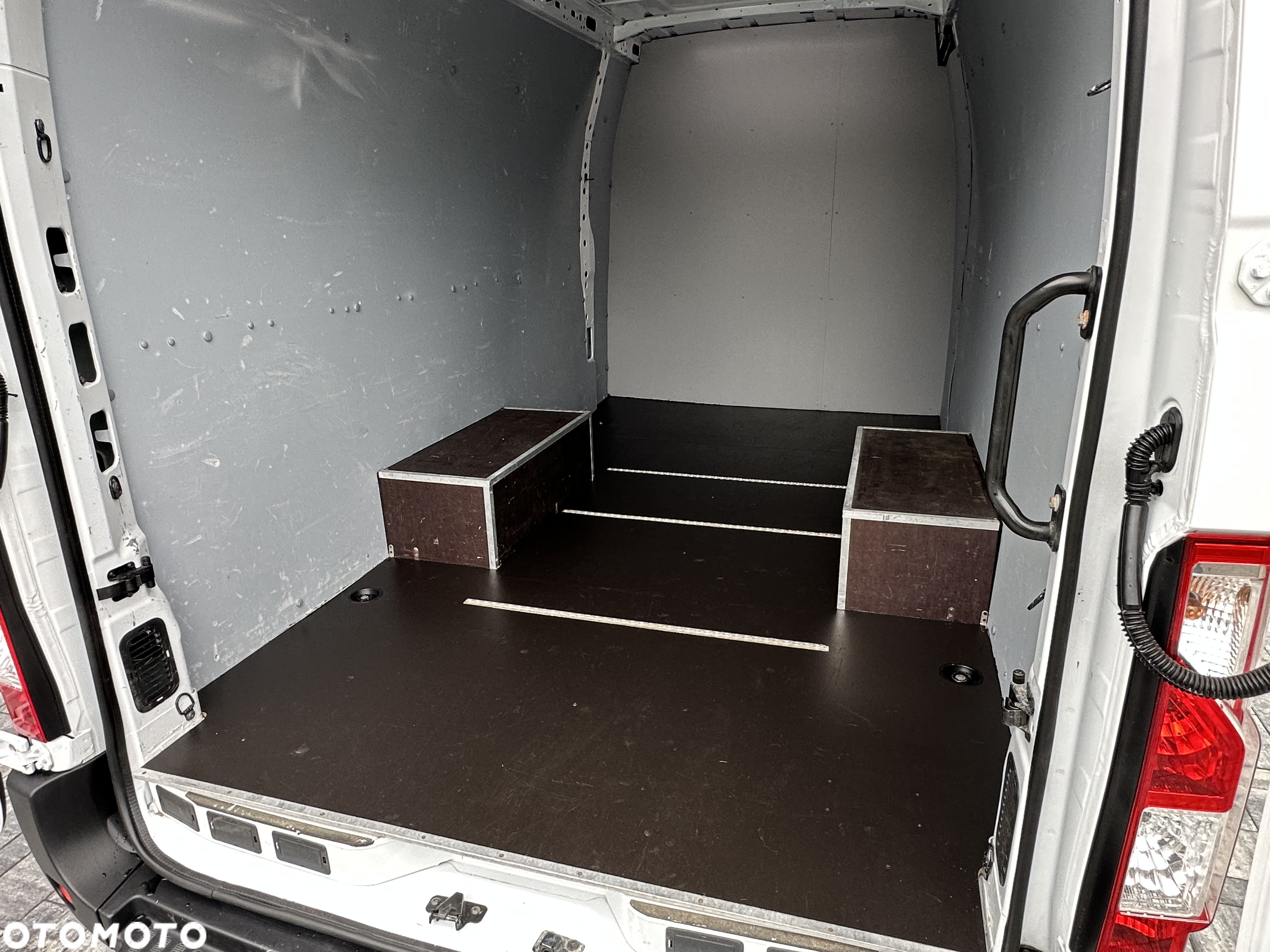 Renault MASTER L4H2 / Brygadowy 7 osób / HAK 3500kg! / Salon PL / Stan Jak Nowy / Najbogatsze wyposażenie / MAXI / Koła bliźniacze / Nowe opony / FV23% - 34