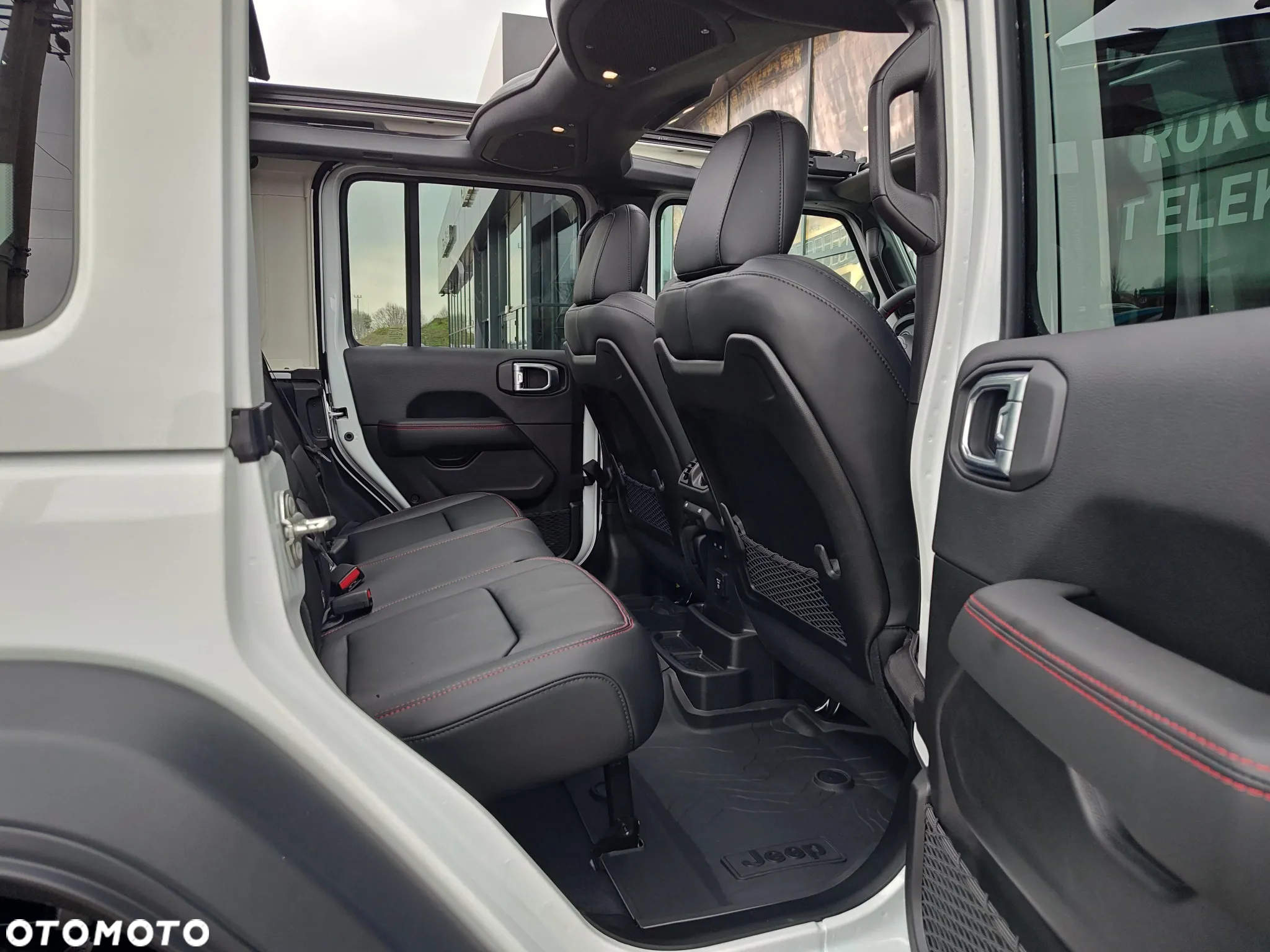 Jeep Wrangler Unlimited GME 2.0 Turbo Rubicon - 13