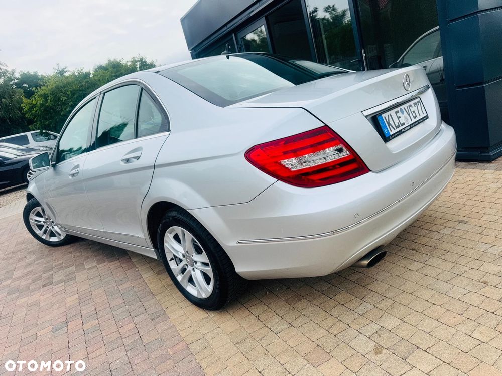 Mercedes-Benz Klasa C 200 Kompressor Avantgarde - 17