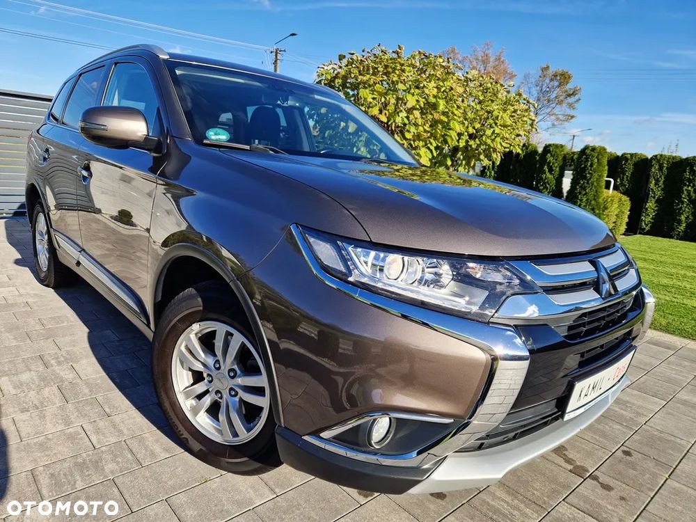 Mitsubishi Outlander 2.0 2WD SUV-Star - 11