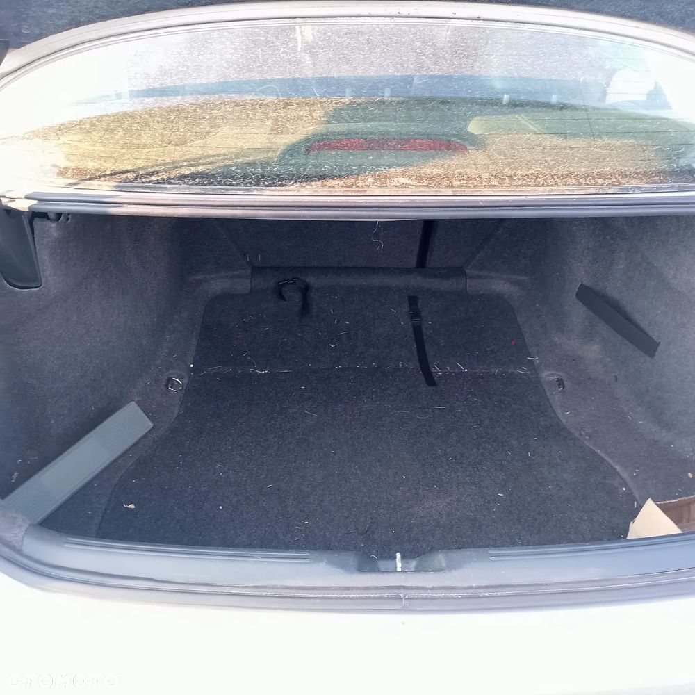 Honda Accord 2.0 i Sport - 9