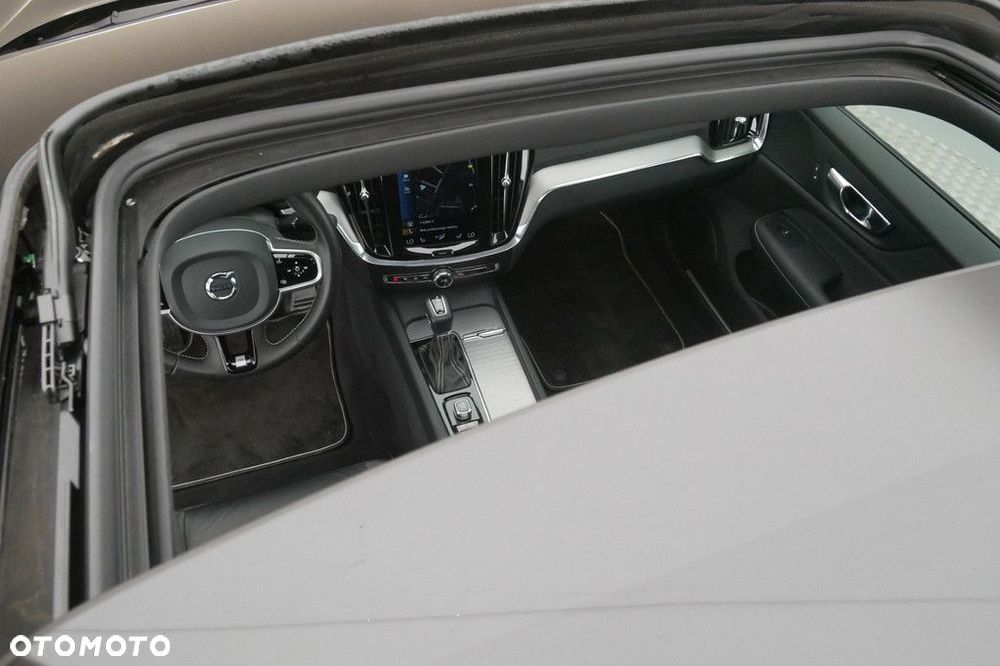 Volvo S60 - 33