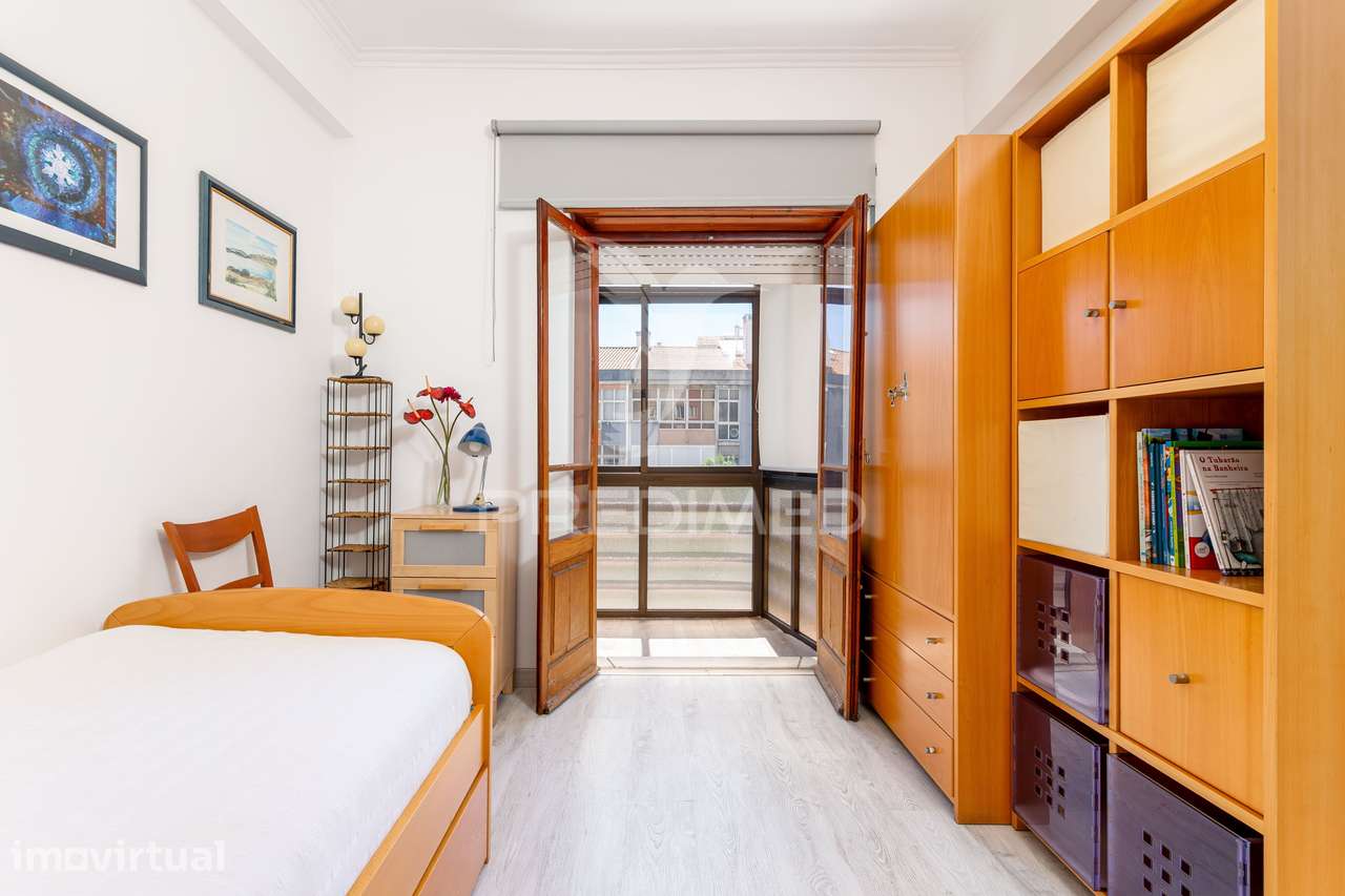 Apartamento T2 com elevador - Às portas de Lisboa - Grande imagem: 5/29