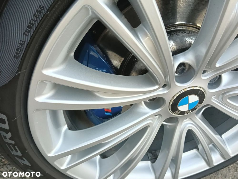 BMW Seria 3 320d xDrive Luxury Line Purity sport - 22