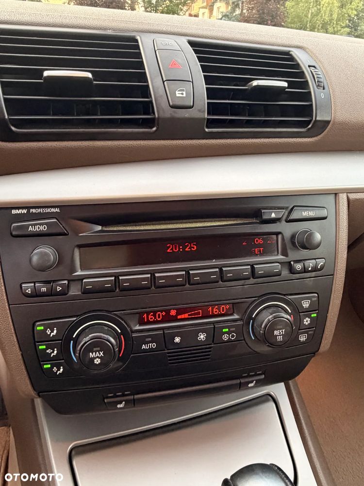 BMW Seria 1 - 20