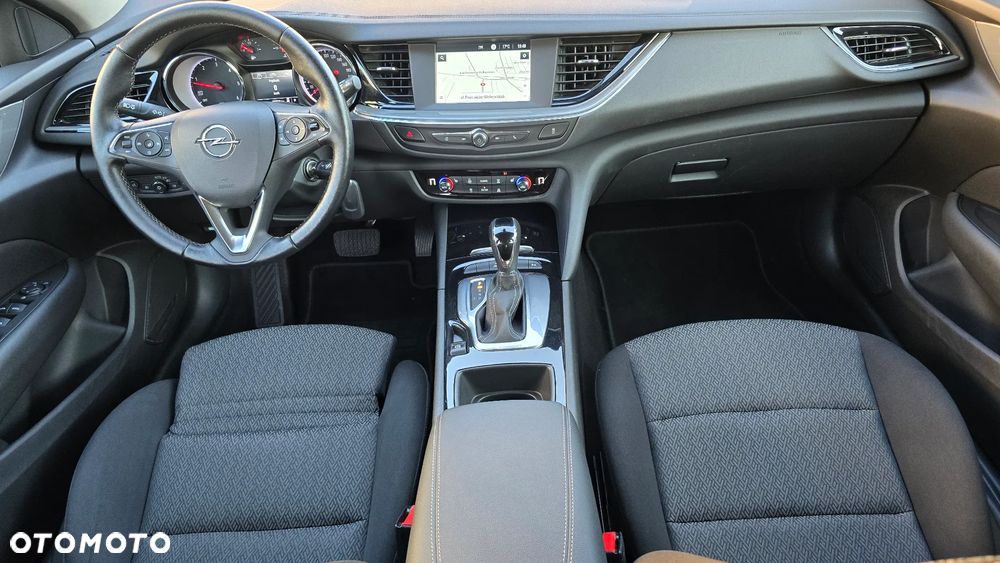 Opel Insignia - 31