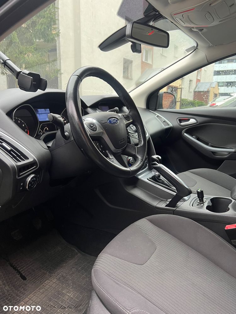 Ford Focus 1.0 EcoBoost Titanium - 29