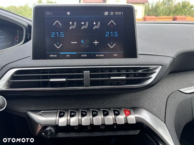 Peugeot 3008 - 10