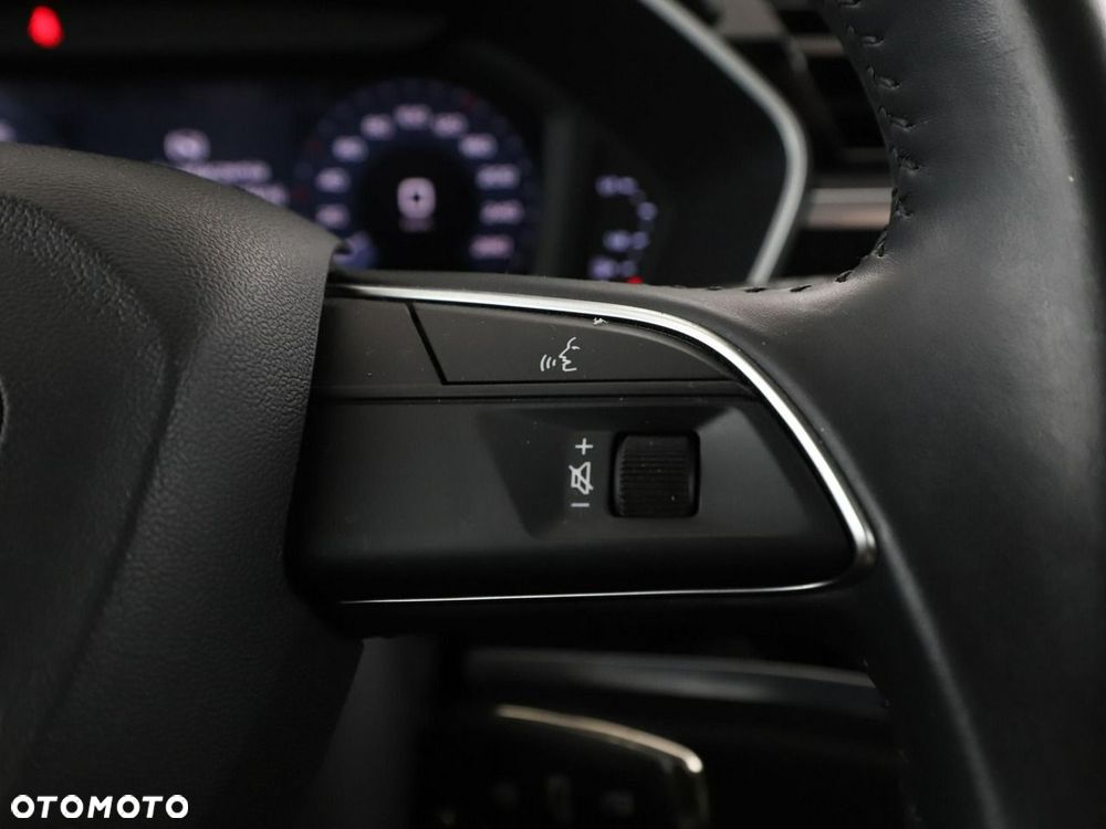 Audi Q3 40 TFSI Quattro S-Line S tronic - 28