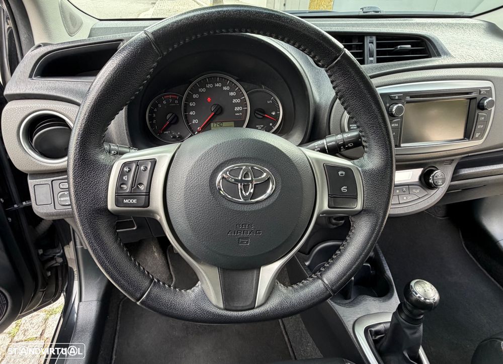 Toyota Yaris 1.0 VVT-i Comfort+Navi - 13