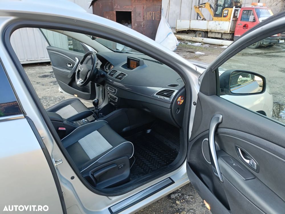 Renault Megane ENERGY dCi 110 Start & Stop Paris Business - 6