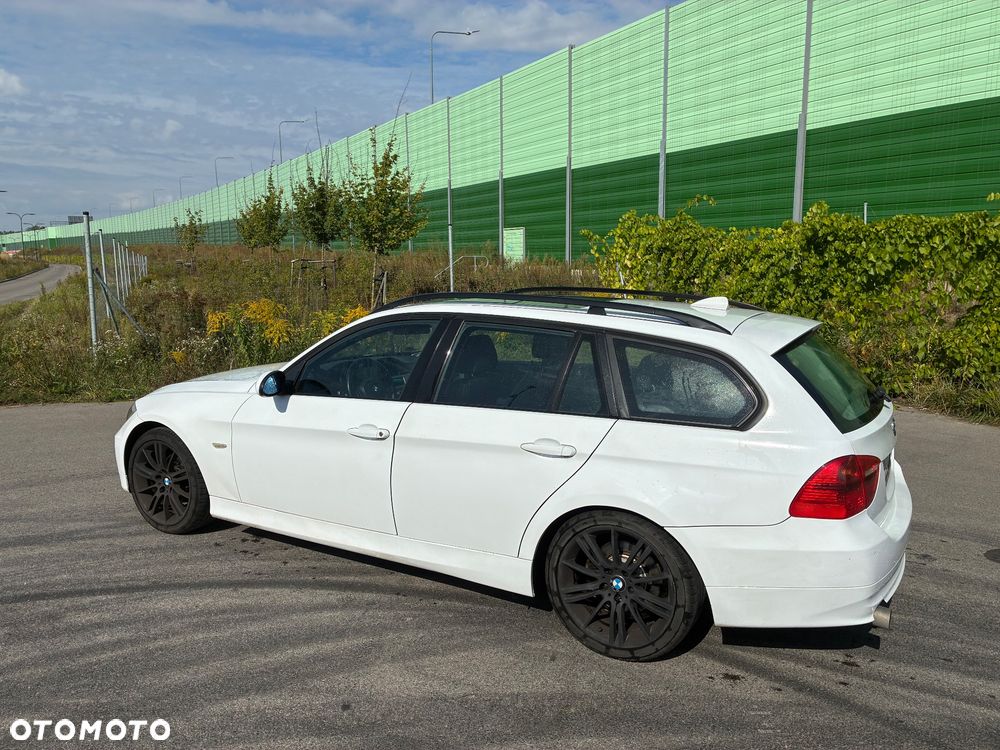 BMW 3 Series 2007 photo 2