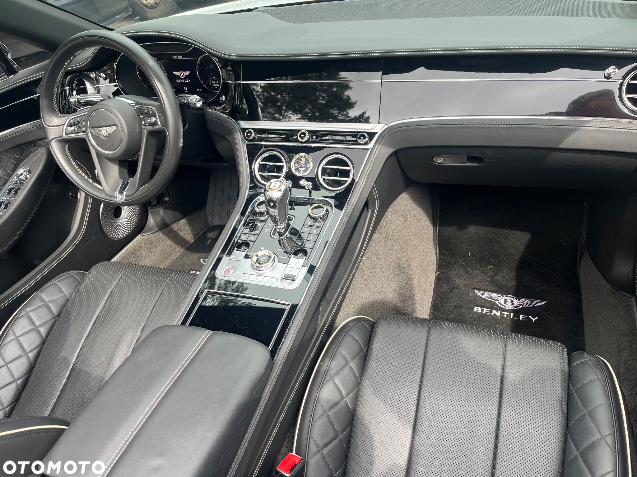 Bentley Continental GT New Convertible - 34