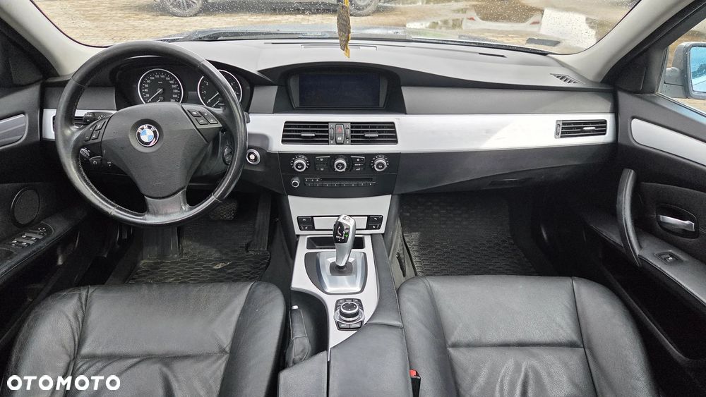 BMW Seria 5 - 8