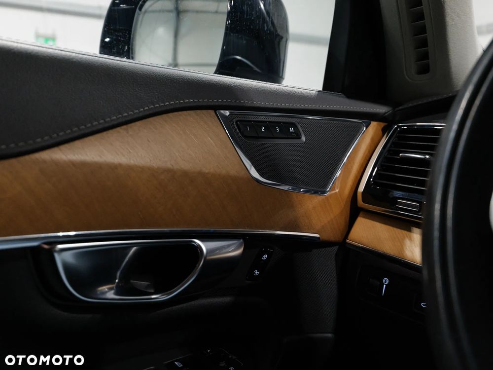 Volvo XC 90 D5 AWD Inscription - 34