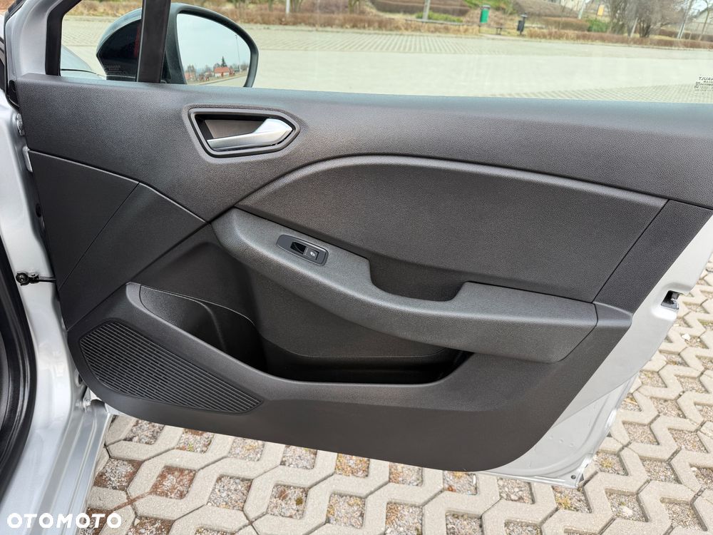 Renault Clio 1.0 TCe Equilibre - 23