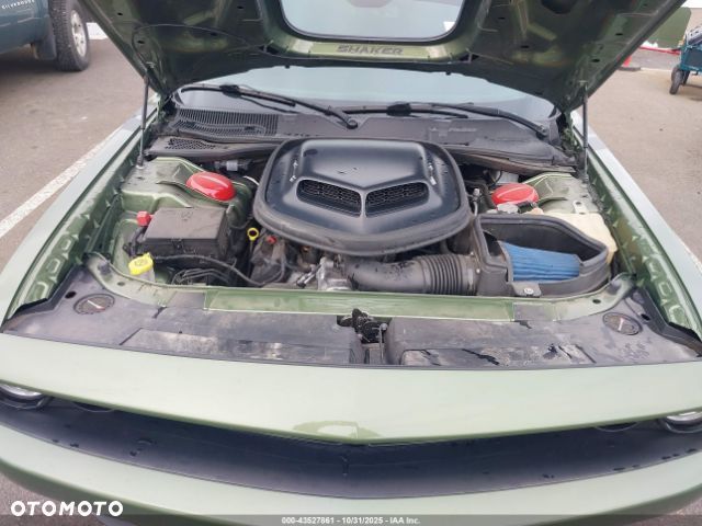 Dodge Challenger 5.7 R/T Shaker - 18