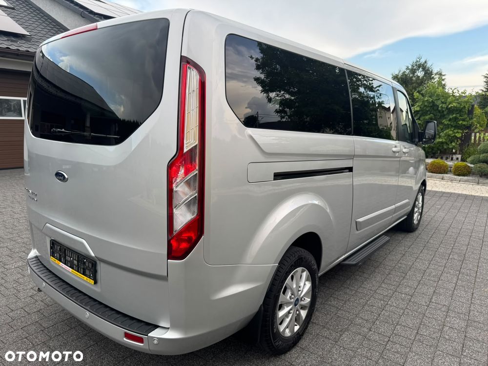 Ford Tourneo Custom - 6
