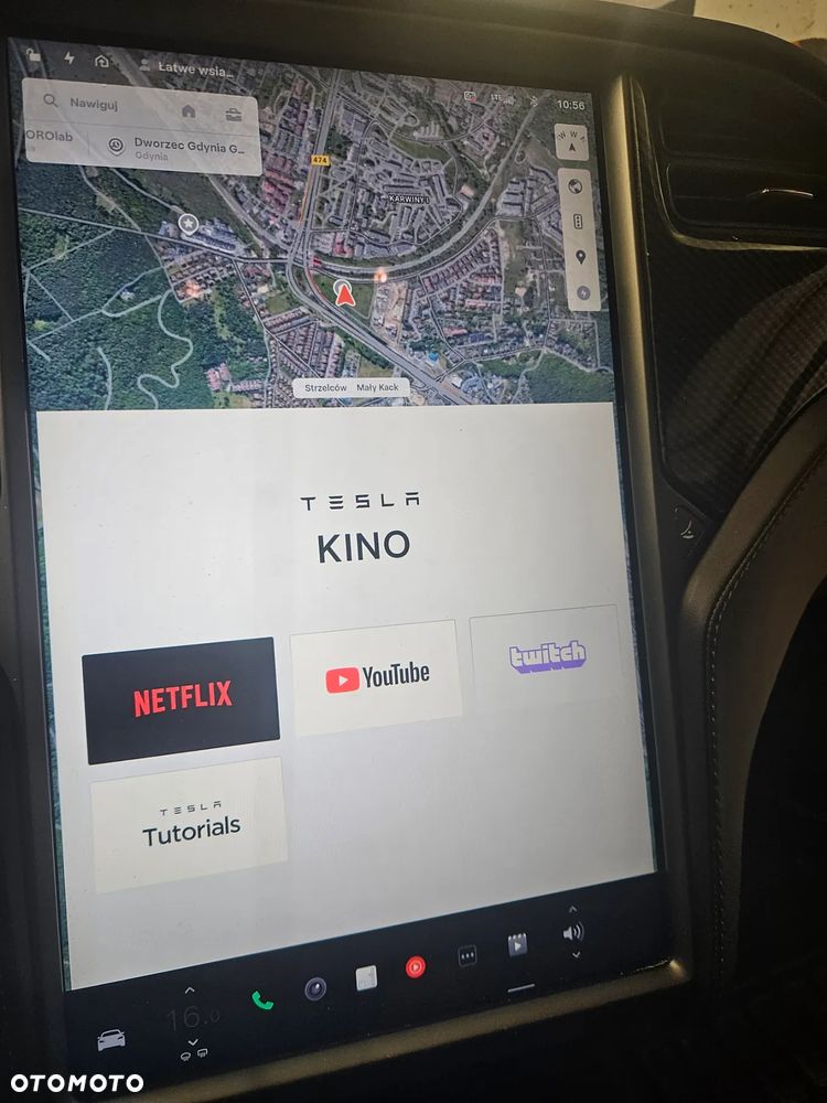 Tesla Model S - 10