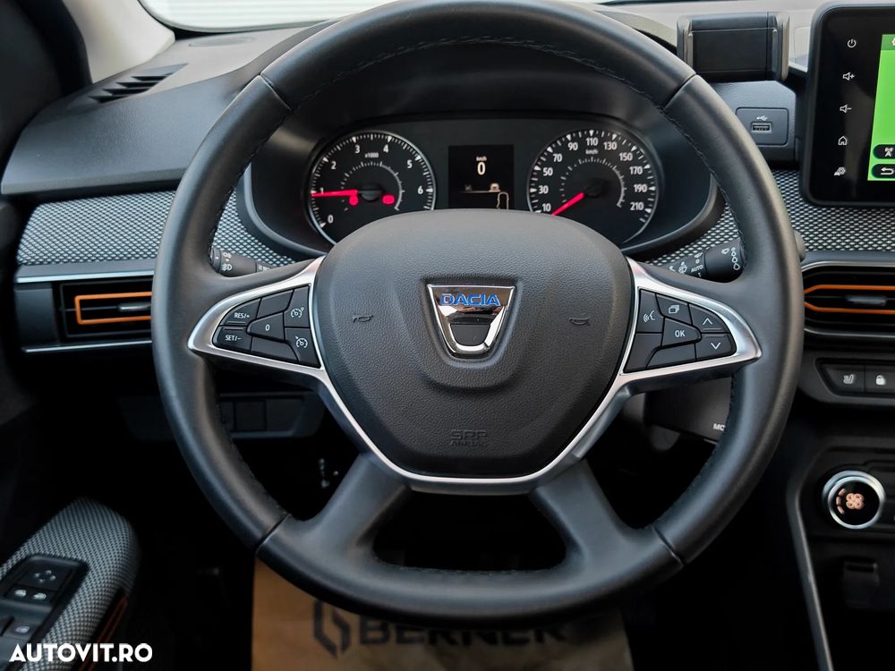 Dacia Sandero Stepway TCe 90 MT6 Comfort - 10