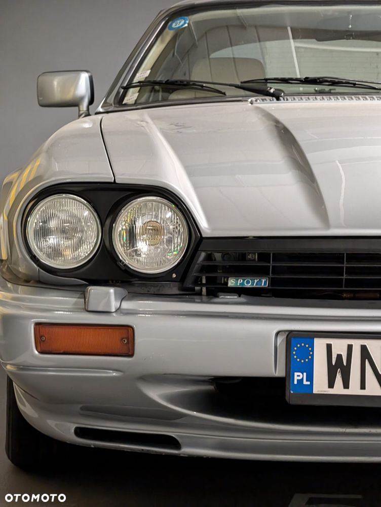 Jaguar XJS - 32