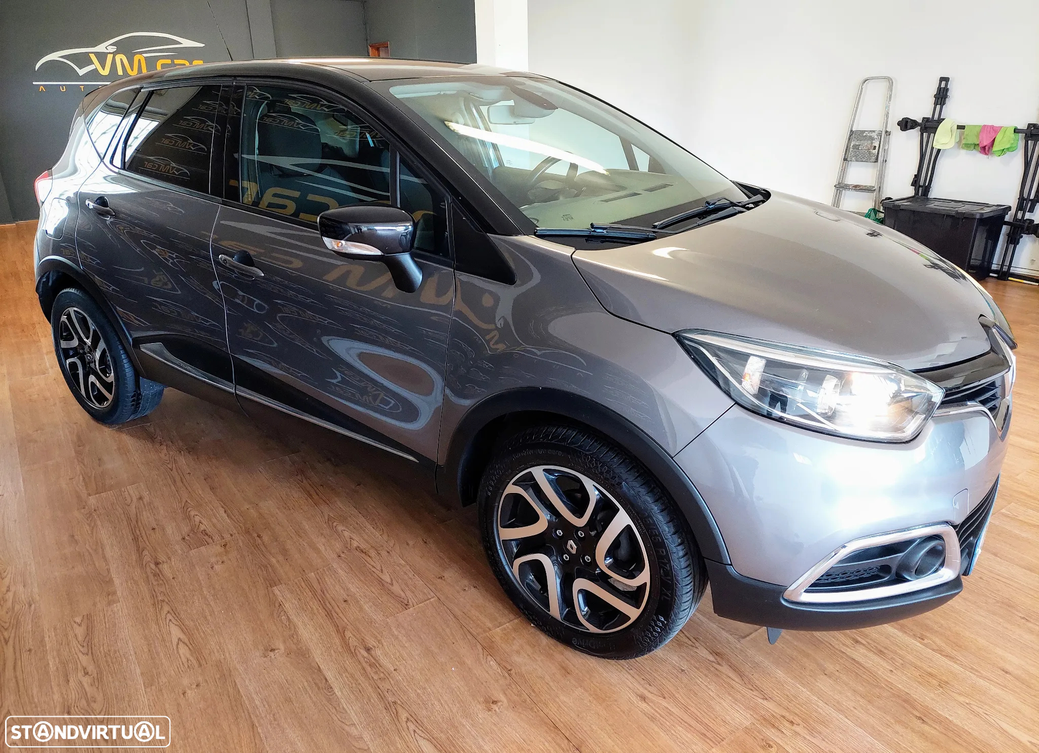 Renault Captur 0.9 TCE Exclusive - 16